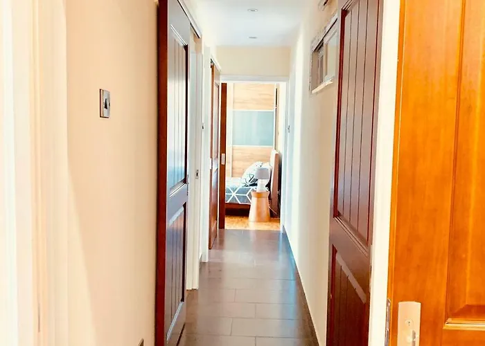 Apartmán Modern 2 Bed Large