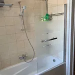 Modern 2 Bed Large דירה ניקוסיה